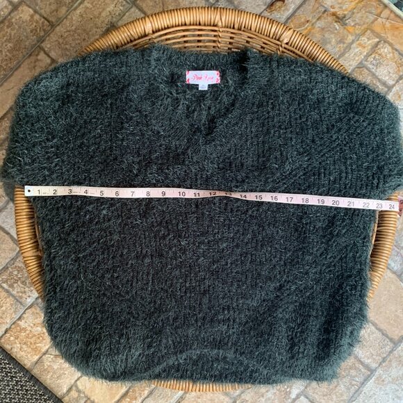 Pink Rose Fuzzy Eyelash Long Sleeve V-Neck Sweater Sz XS - Picture 10 of 14